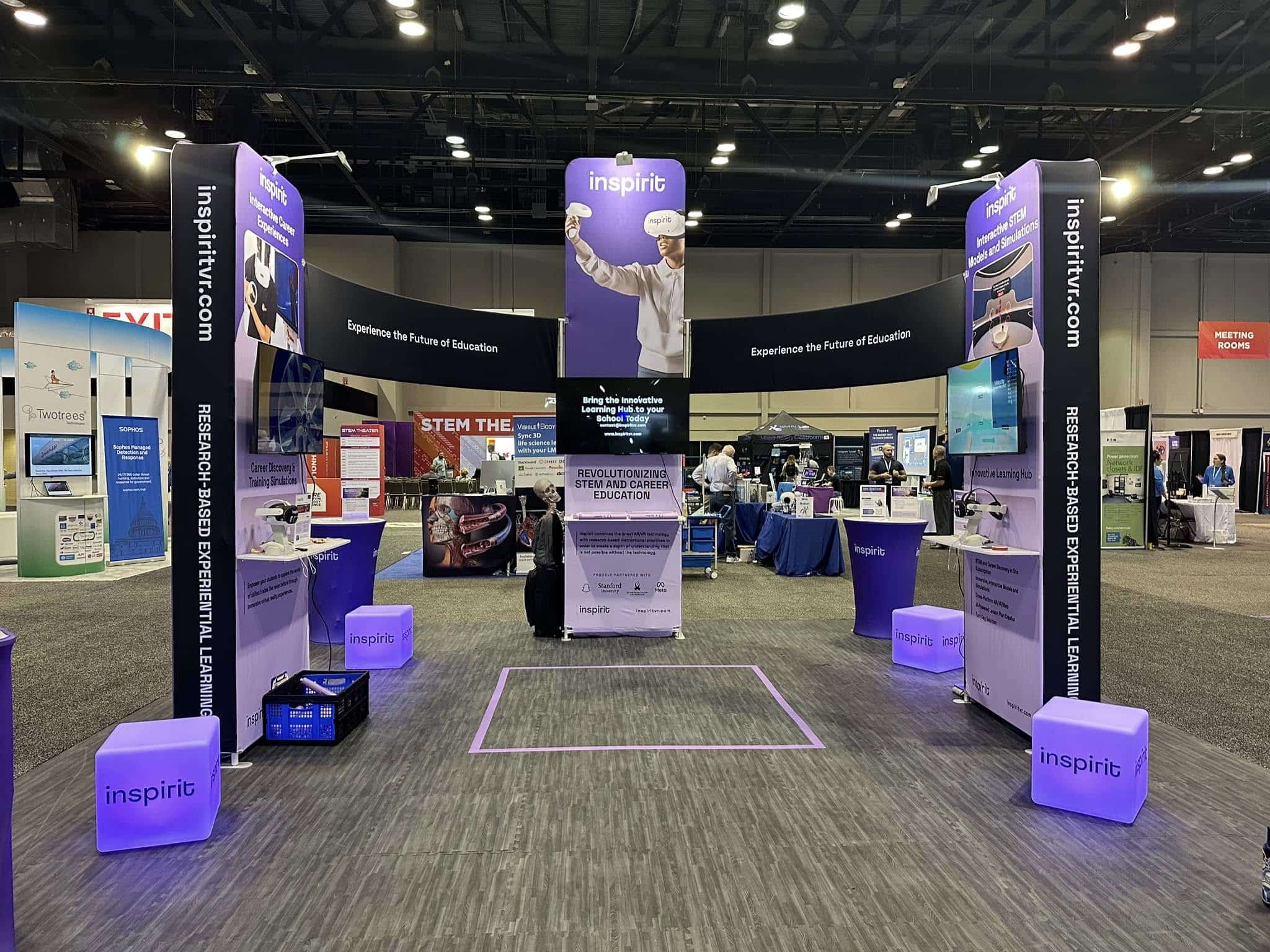 3 pillar stone 20x20ft booth kit